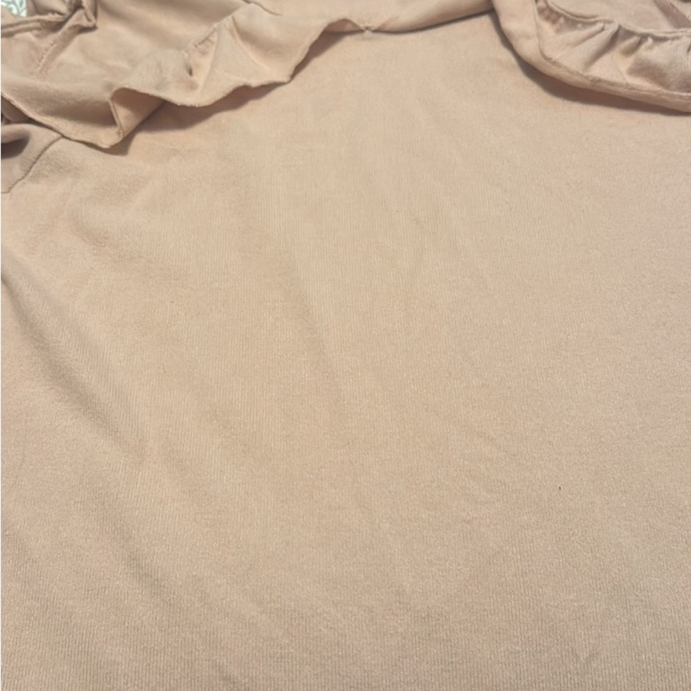 Elegant Tan Women's Crew Neck Sweater